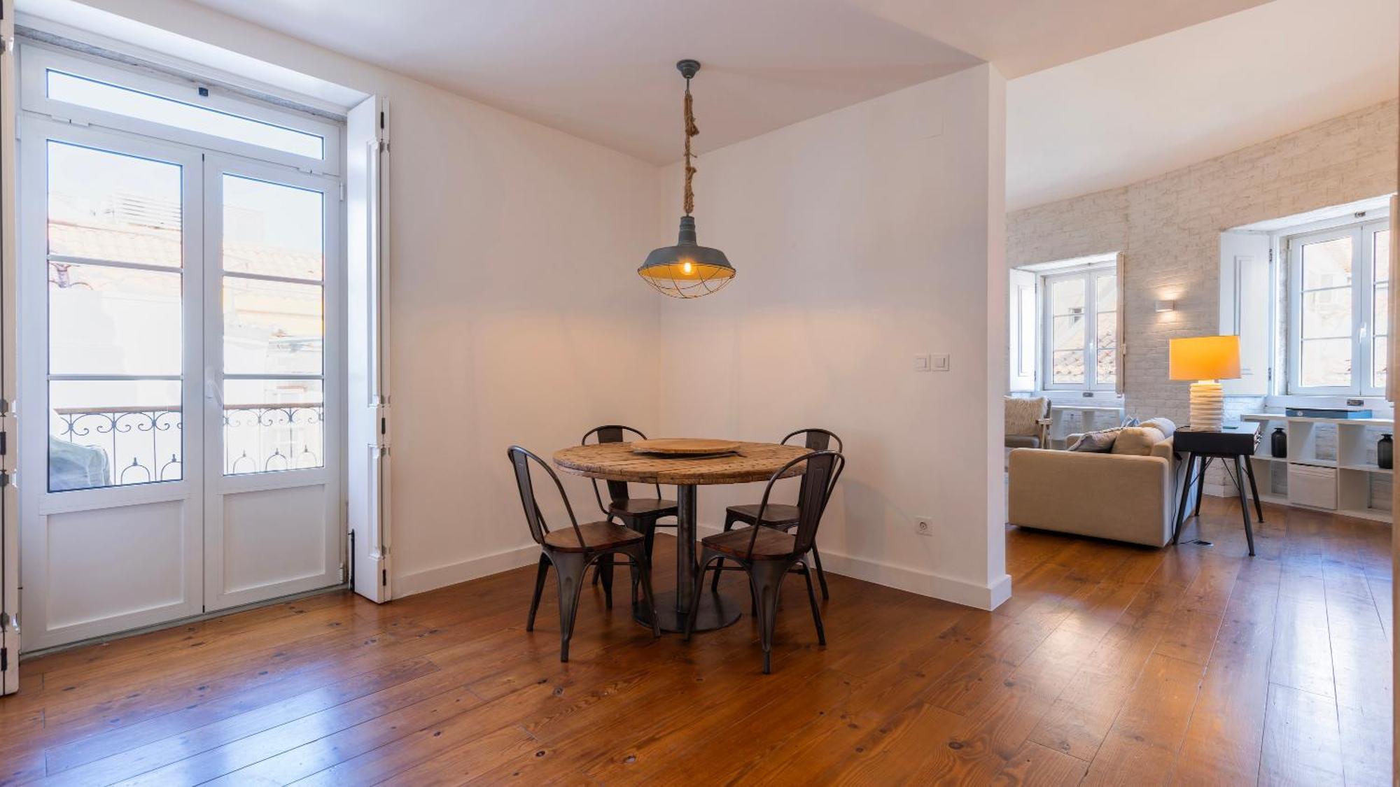 Charming 3bdr Duplex In Center By Lovelystay Lejlighed *